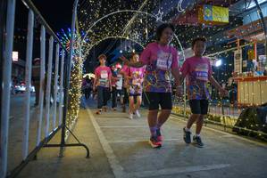 BIB: 1818, 1619
                            <button type="button" onclick="openModal(24677296)" class="btn btn-primary btn-sm float-right btn-popup" data-toggle="modal" data-target=".modal-high-quality">
                        <i class="fas fa-shopping-cart"></i> Add to Cart
                    </button>
                                            <button type="button" onclick="isThisMe(24677296, true)" class="btn btn-success btn-sm float-right btn-popup btn-isme hidden" data-toggle="tooltip" data-placement="bottom" title="นี่คือรูปของคุณใช่ไหม คลิกที่นี่เพื่อเอาเข้าอัลบั้ม">
                        <i class="fas fa-plus"></i> Add to album
                    </button>
                    <button type="button" onclick="isThisMe(24677296, false)" class="btn btn-warning btn-sm float-right btn-popup btn-isnotme hidden">
                        <i class="fas fa-ban"></i> Remove from album
                    </button>